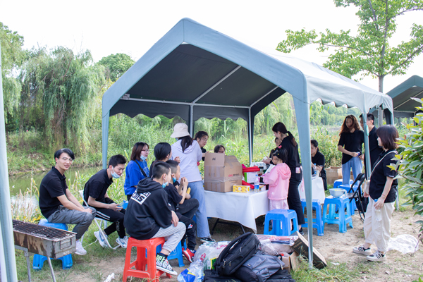  鷹諾達(dá)團建工作服